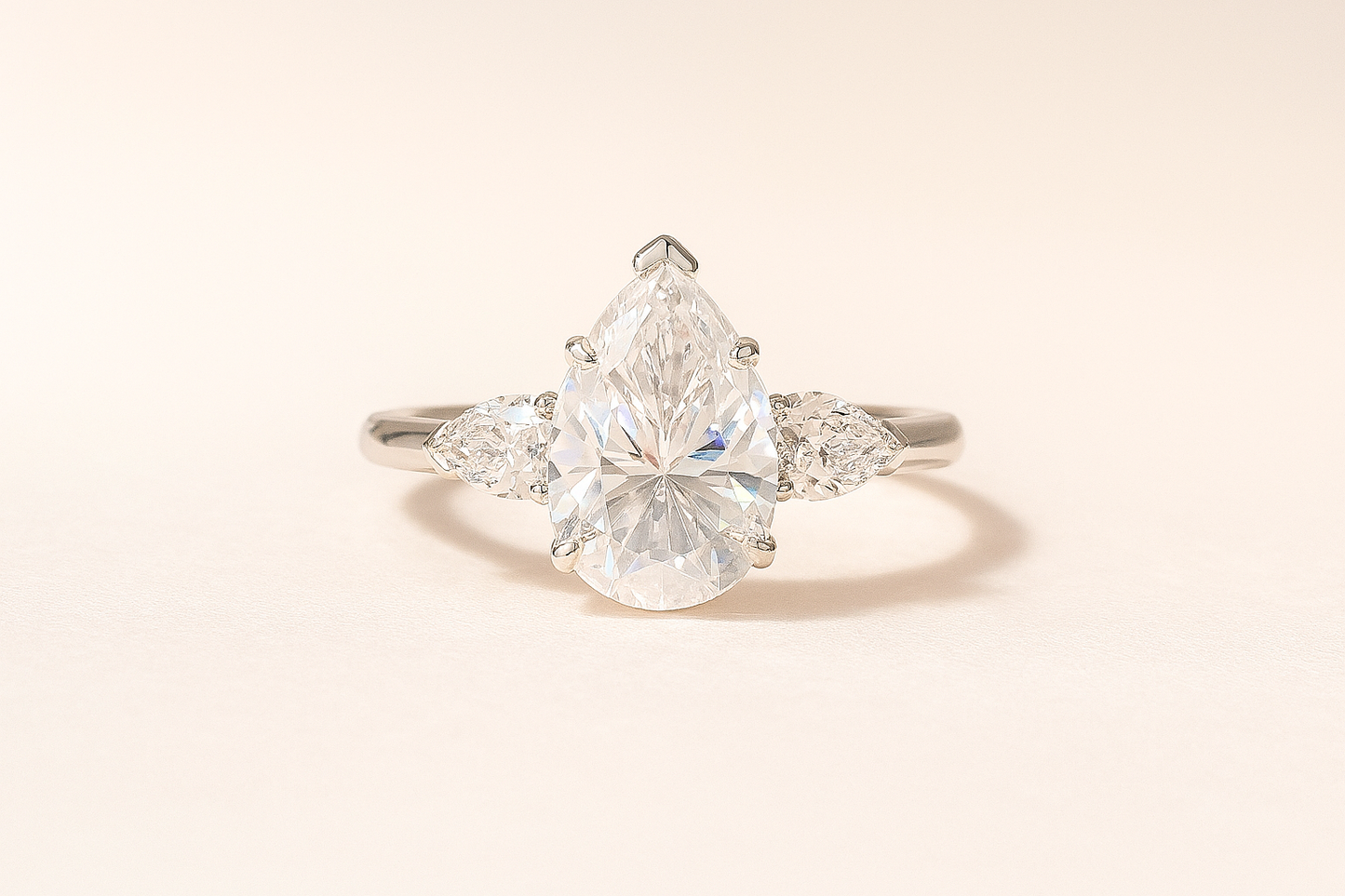 The Regal Teardrop – 2 Carat Pear-Cut Lab Grown Diamond Ring in 14k Gold