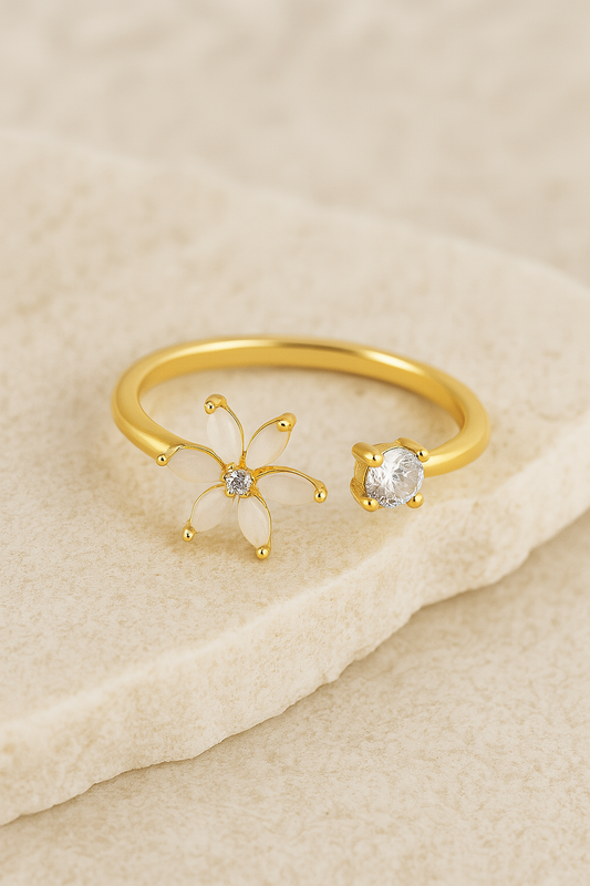 Minimal Floral & Stone Ring