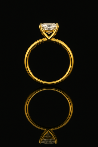 Radiant-Cut Moissanite Engagement Ring in Yellow Gold – D Color, VVS1 Clarity